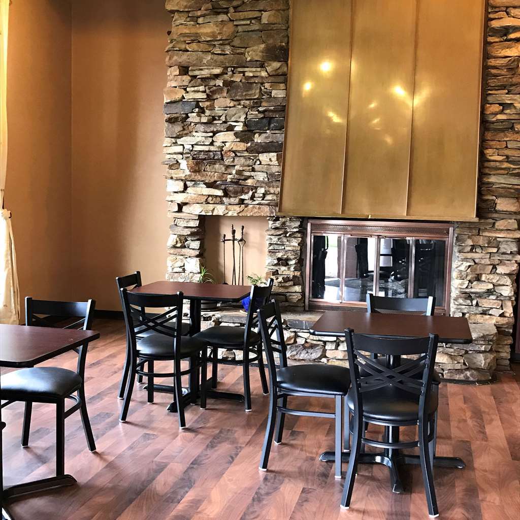 Soudersburg Inn & Suites Lancaster Ronks Interior photo